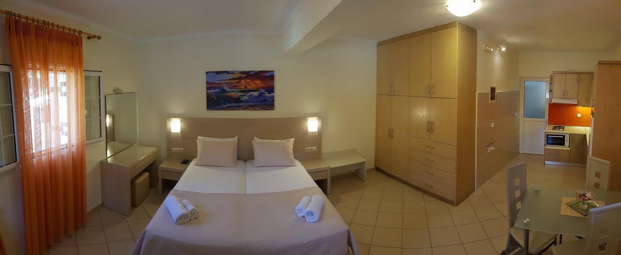 Angelica Hotel Agios Gordios  Eksteriør billede